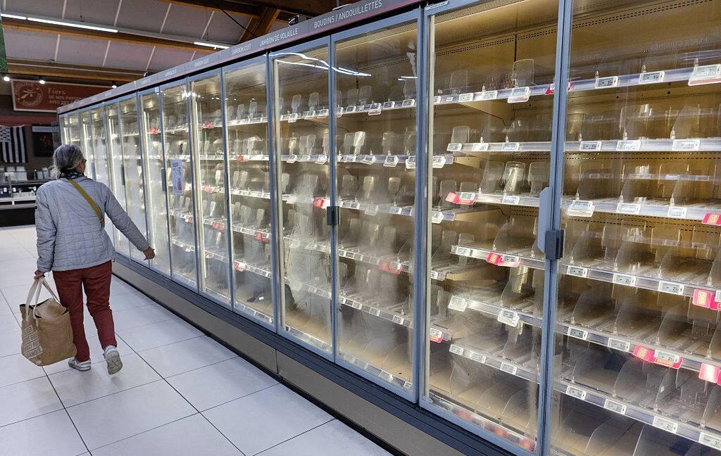 Avrupa'da 700 Süpermarkette Buzdolabı Siber Saldırısı