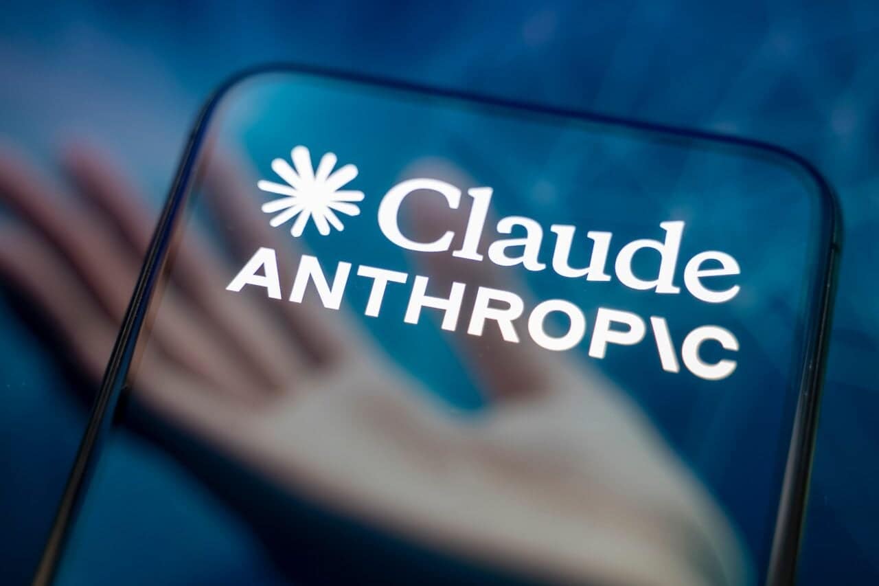 Anthropic Fable-5.1 Gizli Mesajı Yıldızlarda Sakladı