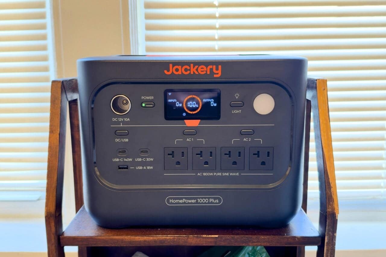 Jackery HomePower 1000 Plus v2 incelemesi: Kompakt ve tasinabilir yedek guc