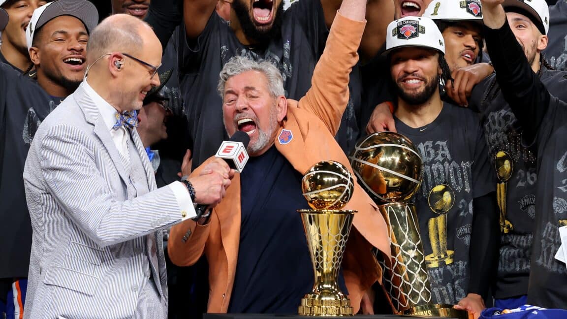 New York Knicks çalışanlarına sahte şampiyonluk yüzüğü testi