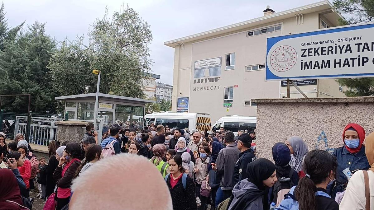 Kahramanmaraş Okulunda Kimyasal Paniği: 20 Öğrenci Hastaneye Kaldı