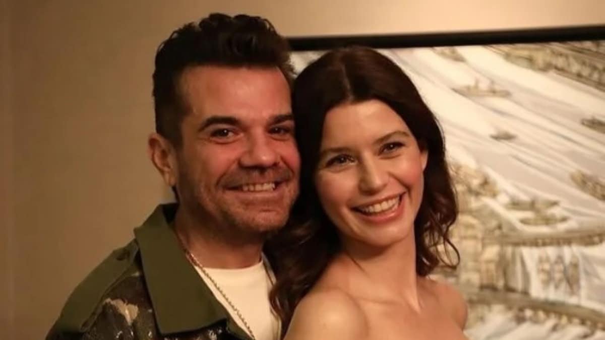 Beren Saat Hamile Mi?