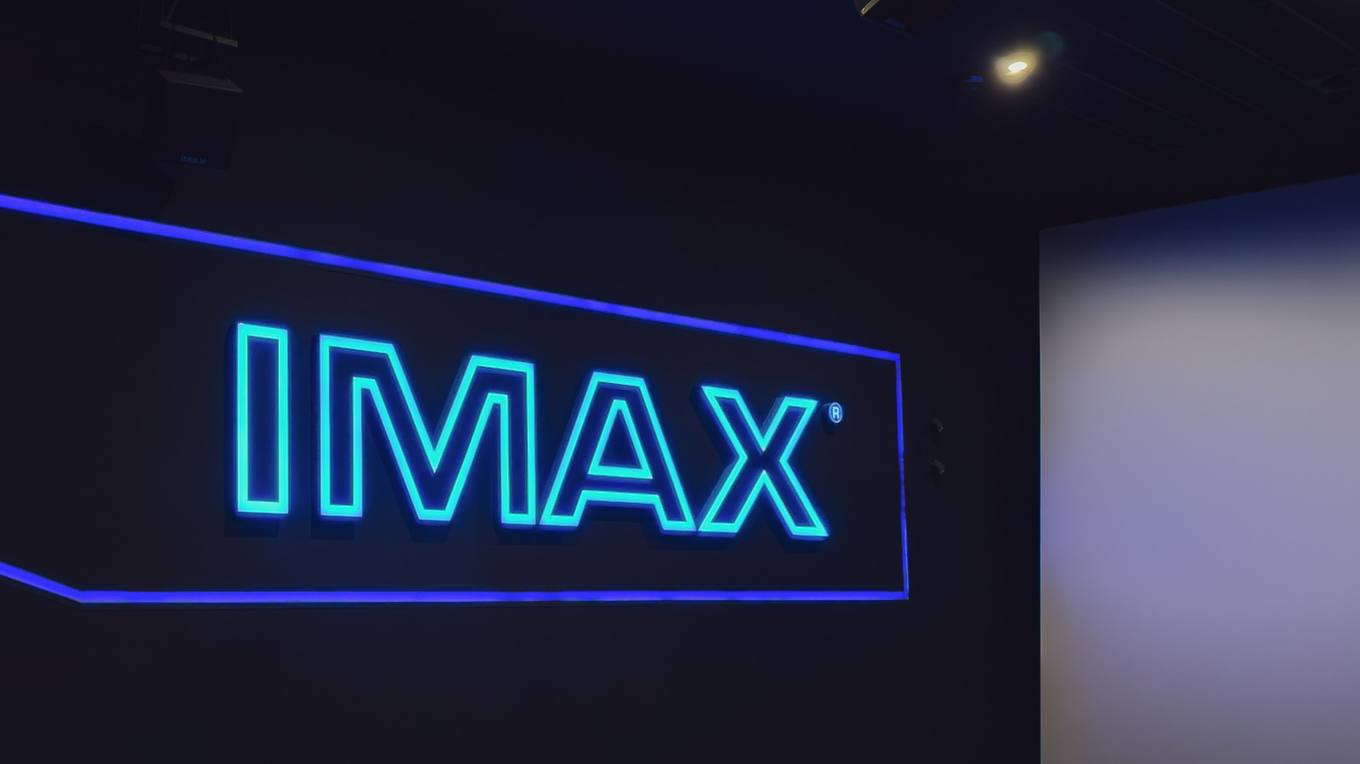 IMAX Sinemalının Dezavantajları: Yüksek Fiyat ve Sınırlı Erişim