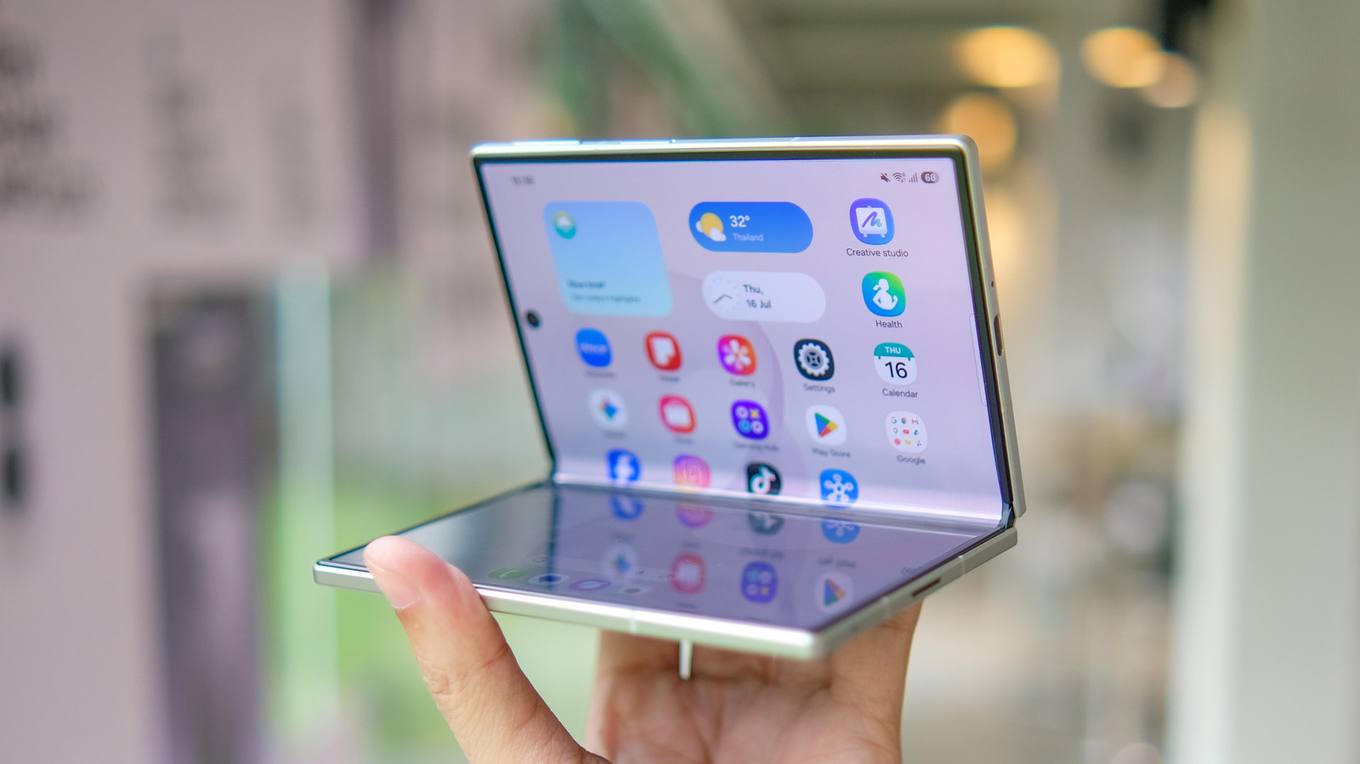Katlanabilir Telefonunuzun Ekran Koruyucusu Kullanılabilir mi?