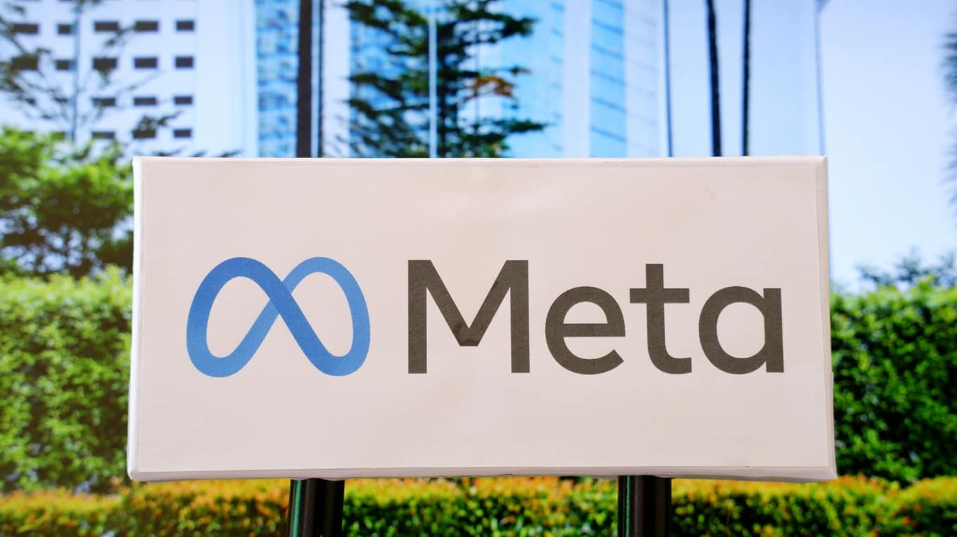 Meta, web kazıma endişeleri nedeniyle yeni ticari şartları erteledi