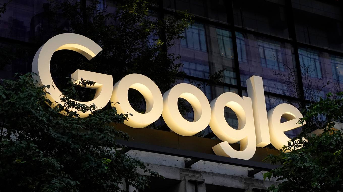 Google'a Polonya'dan pazar hakimiyeti suçlaması