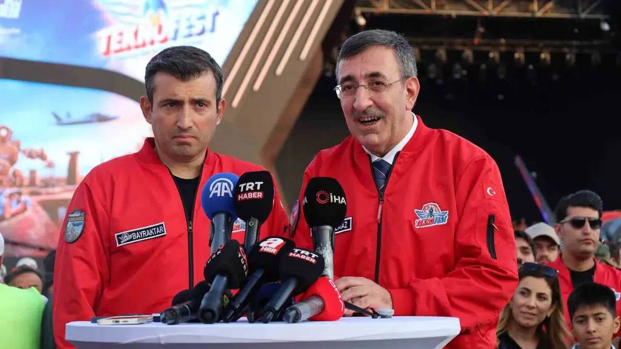 TEKNOFEST Güneydoğu: Bayraktar'dan milli teknoloji mesajı